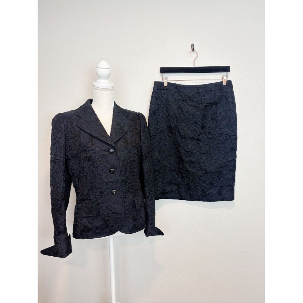 Escada Black Brocade Textured Skirt Suit Silk Cotton Blend 2PC Size EU 40 /US 8